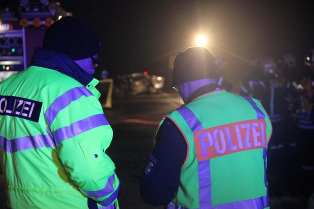 Horror-Massenunfall auf A 20 nahe Kröpelin: Sieben Autos rasen ineinander, ein Toter, sechs Verletzte
