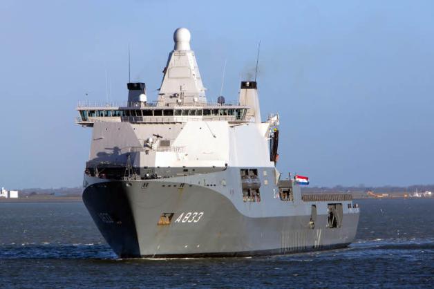 Das Joint Support Ship Karel Doorman.  