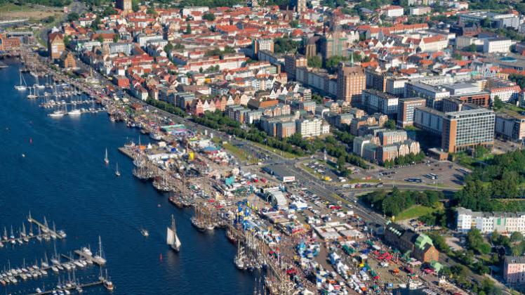 Wohnungen in Toplage erzielen Spitzenpreise, auch am Rostocker Stadthafen. 