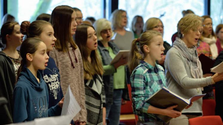 Kinder- und Jugendchor, gemischter Chor und Ensemble Elmshorn werden am übernächsten Wochenende die Carmina Burana singen. 