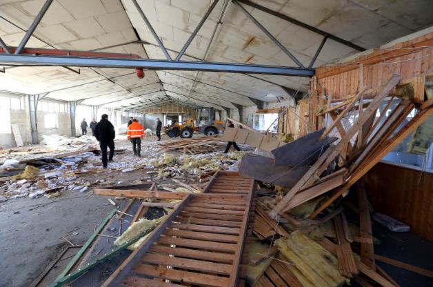 Die große Lagerhalle wurde gestern als letztes geräumt. Auch sie soll wie alle anderen Gebäude abgerissen werden. Fotos: Michael Staudt Die große Lagerhalle wurde gestern als letztes geräumt. Auch sie soll wie alle anderen Gebäude abgerissen werden. Fotos: Michael Staudt