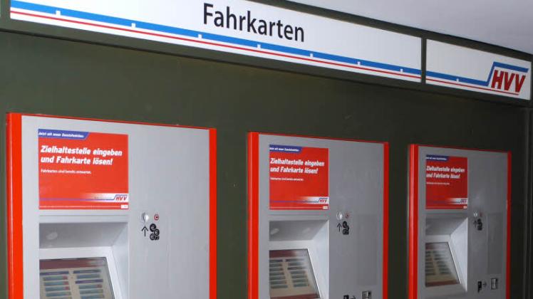 Fahrkarten des Hamburger Verkehrsverbundes auch für Steinburg – das ist das Ziel von Steinburger Politikern. 
