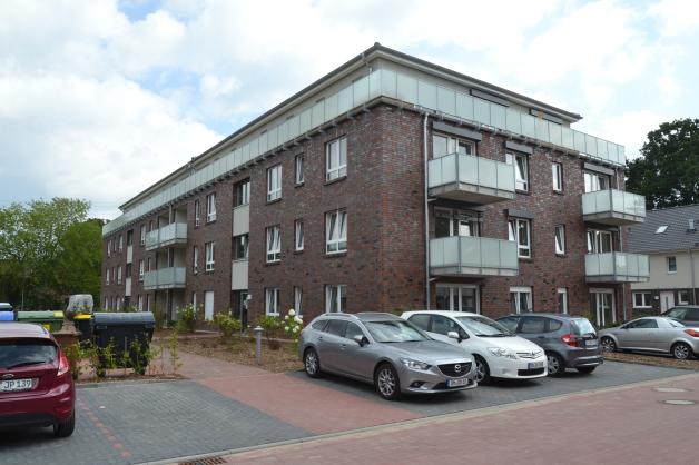 36 behindertengerechte Wohnungen sind in diesem Gebäude am Elmshorner Henry-Dunant-Weg untergebracht. Im Erdgeschoss ist ein Nachbarschaftstreff eingerichtet. 