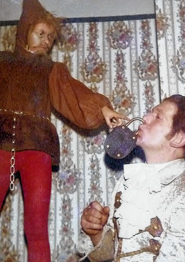 aschenputtel.jpg aschenputtel.jpg