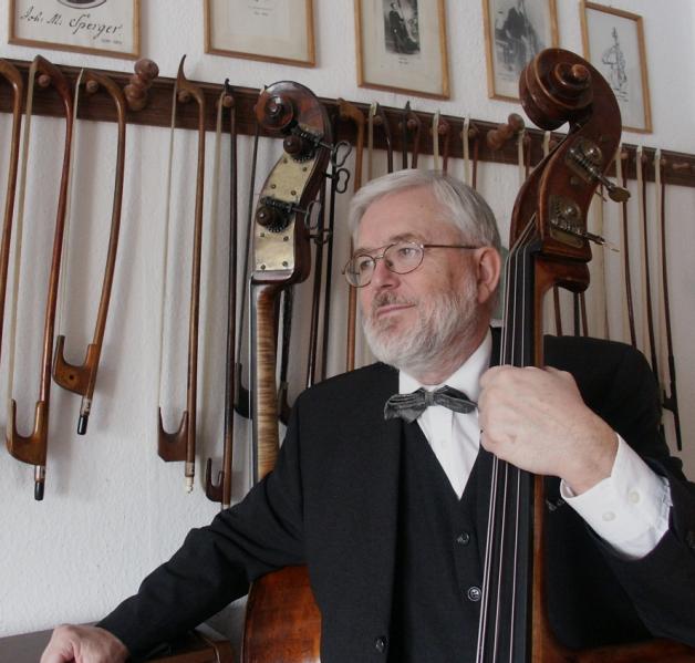 Prof. Klaus Trumpf wurde hochgelobt. Er hat den Ludwigsluster Komponisten und Hofkapellmeister Sperger vor 50 Jahren wieder entdeckt. Prof. Klaus Trumpf wurde hochgelobt. Er hat den Ludwigsluster Komponisten und Hofkapellmeister Sperger vor 50 Jahren wieder entdeckt.