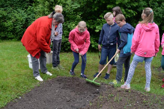 Praktische Tipps gab Klassenlehrerin Marion Schläger ihren Viertklässlern. Praktische Tipps gab Klassenlehrerin Marion Schläger ihren Viertklässlern.