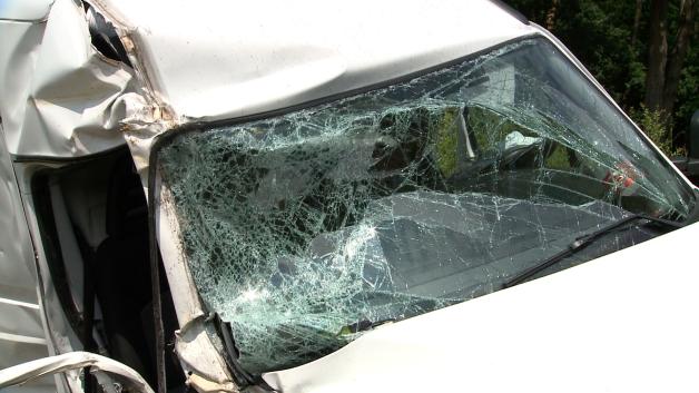 unfall b321_2.jpg unfall b321_2.jpg