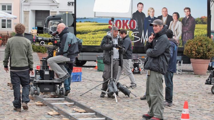 Inzwischen gehören SOKO Wismar-Dreharbeiten in der Hansestadt (hier bei einer anderen Folge) fast schon zum gewohnten Bild.  