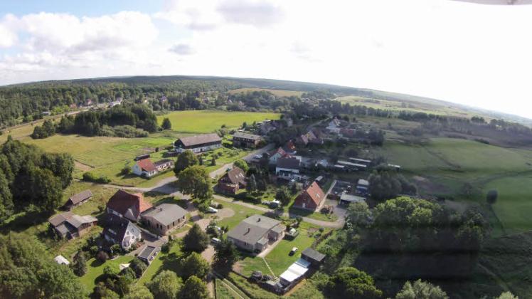 Blick auf Blankenberg aus der Vogelperspektive. Die Gemeinde ist seit 2009 in der Flurneuordnung.   