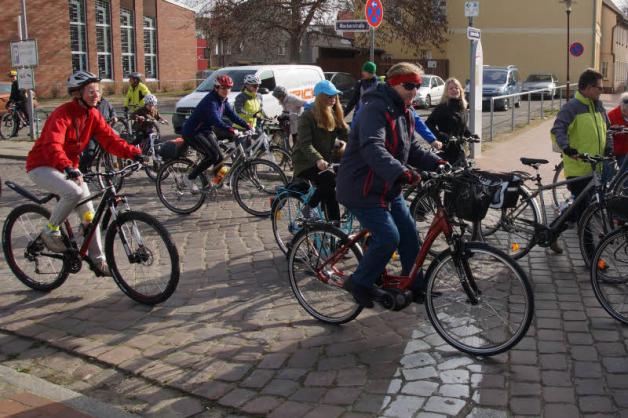 Neu beim Radmarathon ist die Familienrunde für Hobbyfahrer. Neu beim Radmarathon ist die Familienrunde für Hobbyfahrer.