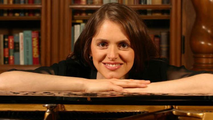 Ein Wiedersehen mit Christiane Klonz, Konzertpianistin und Mitorganisatorin der Internationalen Musiktage, wird es am 1. Oktober in der Kulturscheune des Gutshofes Woldzegarten geben. 