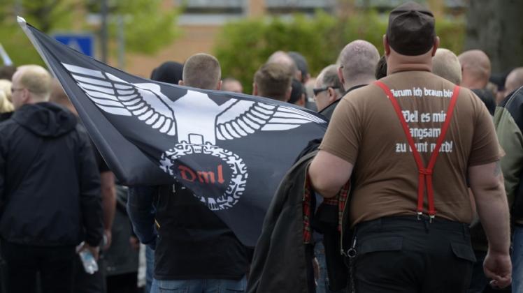 Ein Aufmarsch der rechtsextremen Gruppierung „Der dritte Weg“  
