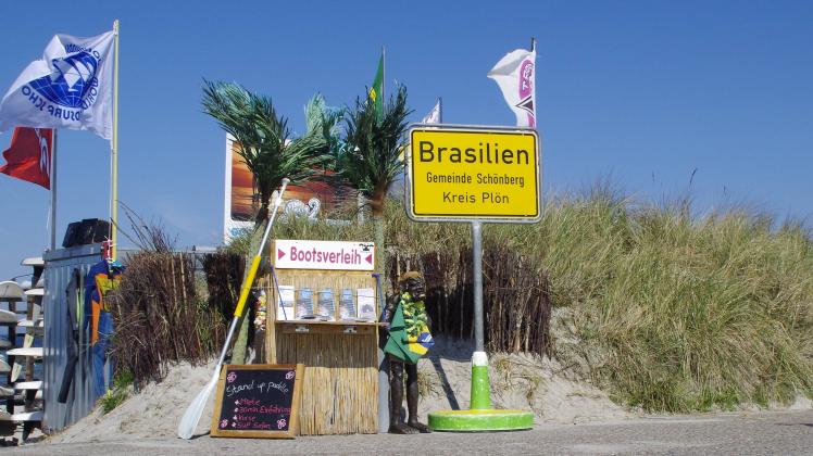 Natürlich mit Palmen: Brasilien bei Schönberg im Kreis Plön.