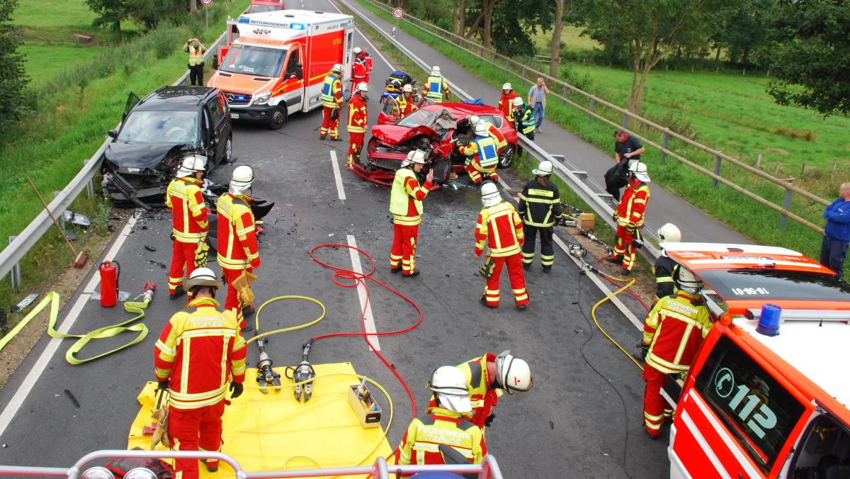 75-Jähriger Stirbt Bei Unfall Auf Der B77 | SHZ