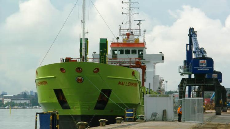 Im Rostocker Fracht- und Fischerhafen gab es im ersten Halbjahr 260 Schiffsanläufe. Der RFH rechnet bis Ende 2016 mit insgesamt rund 550 Schiffsanläufen.  