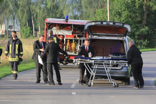 Schwerer Unfall mit mehreren getöteten Personen und zwei schwerverletzten Personen Schwerer Unfall mit mehreren getöteten Personen und zwei schwerverletzten Personen
