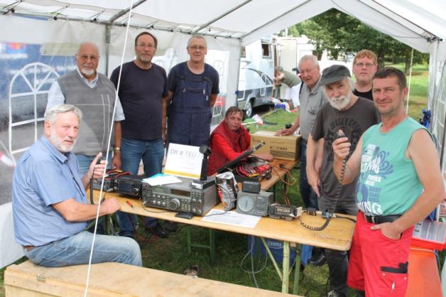 Seit 1987 Stammgäste in Wedel: Die Amateurfunker des Ortsverbandes Teufelsbrück vom Deutschen Amateur- Radio-Club.