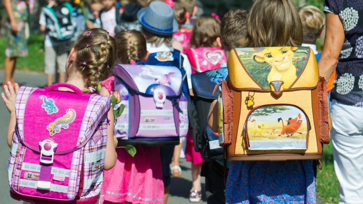 Erster Schultag:  Die Grundschulen im Kreis Schleswig-Flensburg erleben einen sehr unterschiedlichen Zulauf  