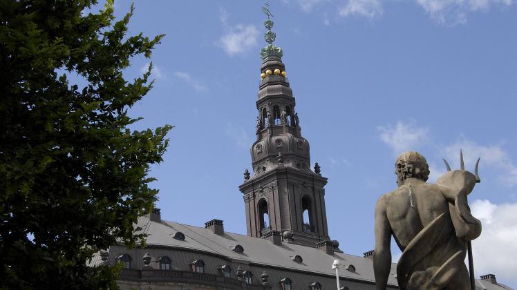 Schloss Christiansborg beherbergt die Spitzen der drei Staatsgewalten des Königreichs Dänemark.