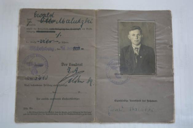 Das Originaldokument des heute 93-jährigen Ewald Malutzki, ausgestellt am 14. Juli 1939 in Ostpreußen. 