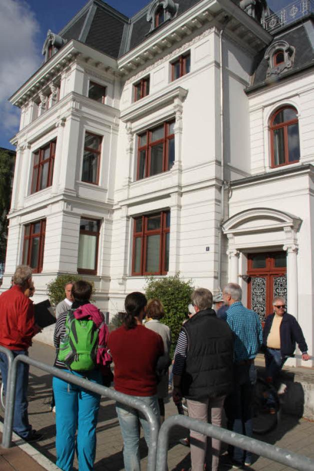 Das ehemalige Haus der SED-Kreisleitung wurde nach der Wende Haus der Demokratie. Heute gehört es zur IHK. 