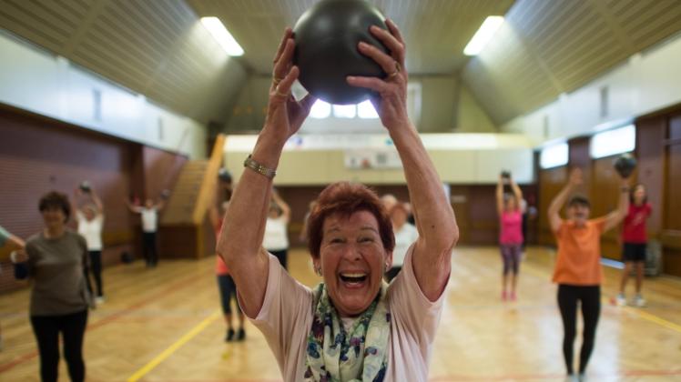 „Älter werden und sich jünger fühlen“ – die Senioren im Landkreis engagieren sich vielfach u.a. in Sportvereinen.  