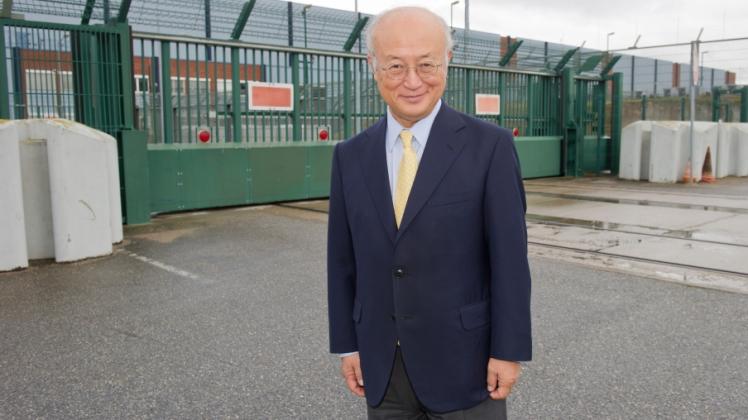 Der Chef der Internationalen Atomenergiebehörde (IAEA), Yukiya Amano, besuchte das Zwischenlager Nord der bundeseigenen Energiewerke Nord (EWN) in Lubmin. 