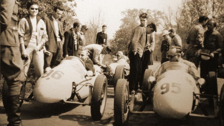 Start zum Formel 3-Rennen 1959 auf dem Wismarer Hanseratenring.   