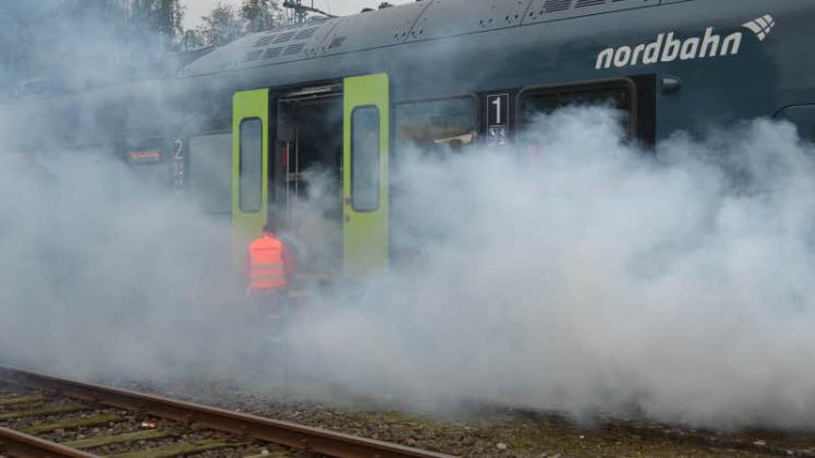 Zug Der Nordbahn In Brand | SHZ