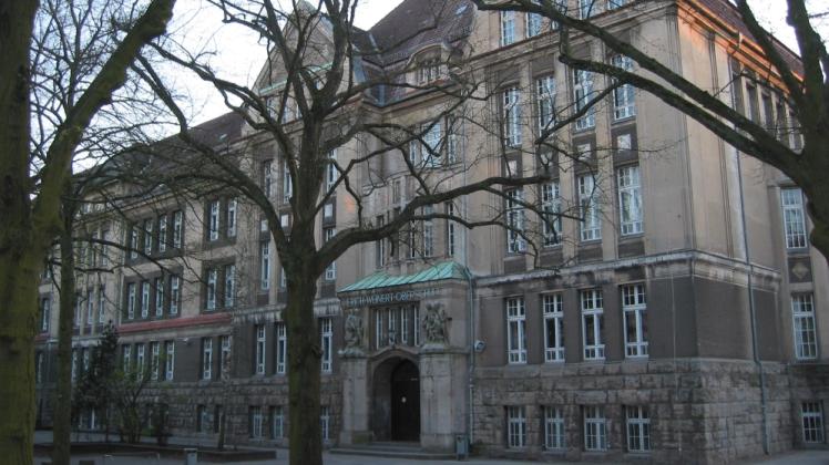 Die 1911 als Bürgerknabenschule erbaute Erich-Weinert-Schule soll für neun Millionen Euro saniert und modernisiert werden.