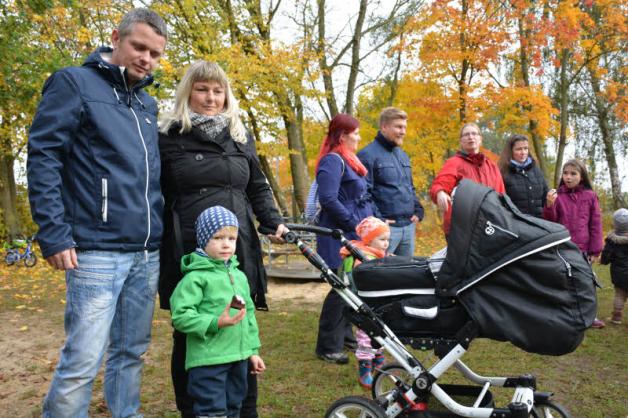 Die Familie Lieb-Bressel mit ihrem Nachwuchs Die Familie Lieb-Bressel mit ihrem Nachwuchs