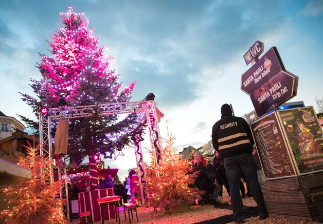 Von edel Bis fr hlich frivol Hamburger Weihnachtsm rkte Star SHZ