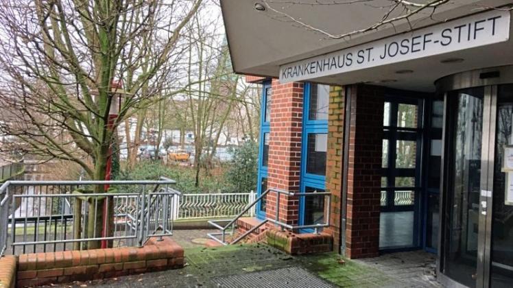 Stillgelegtes St. Josef-Stift in Delmenhorst: Die ehemalige Betreibergesellschaft ist nun pleite. 