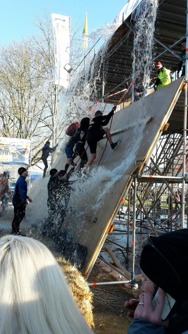 Der Wasserfall Der Wasserfall