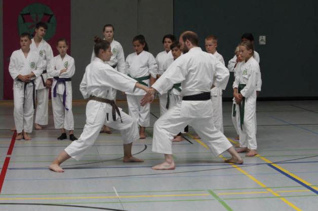 Bei den Karateka des Masamune Dojos wurde auch in den langen Sommerferien fleißig trainiert. 