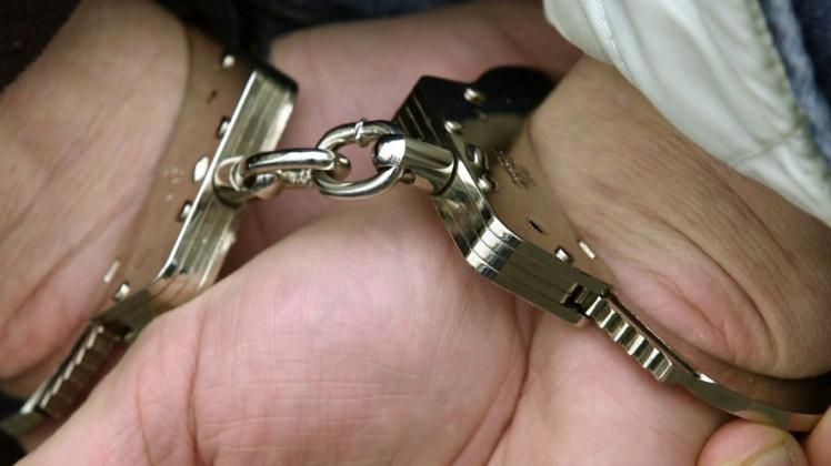 Ein 37-Jähriger ist nach einem Angriff auf eine Prostituierte in Haft gekommen.  