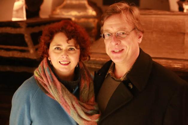 Seit sechs Jahren arbeiten Regina und Andreas Stroebl als selbstständige Gruft-Archäologen.  