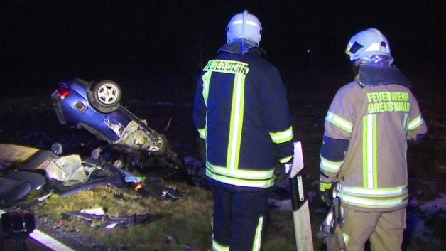 Schwerer Glätteunfall B 109 Greifswald Schwerer Glätteunfall B 109 Greifswald