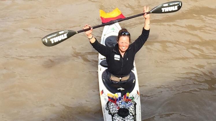 Extrem-Kajakerin Freya Hoffmeister kommt 2015 in Buenos Aires an Extrem-Kajakerin Freya Hoffmeister kommt 2015 in Buenos Aires an
