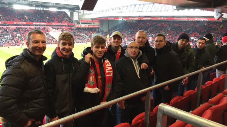 Fußballfans aus Nordwestmecklenburg machten den Abflug und genossen am Sonnabend die Stadionatmosphäre in Liverpool.
