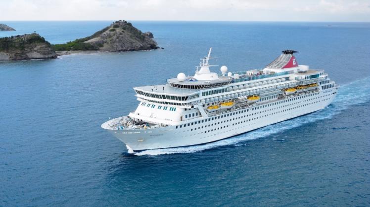 Die MS „Balmoral“ des norwegisches Kreuzfahrtunternehmens Fred. Olsen Cruise Lines nimmt zum ersten Mal Kurs auf Wismar. 