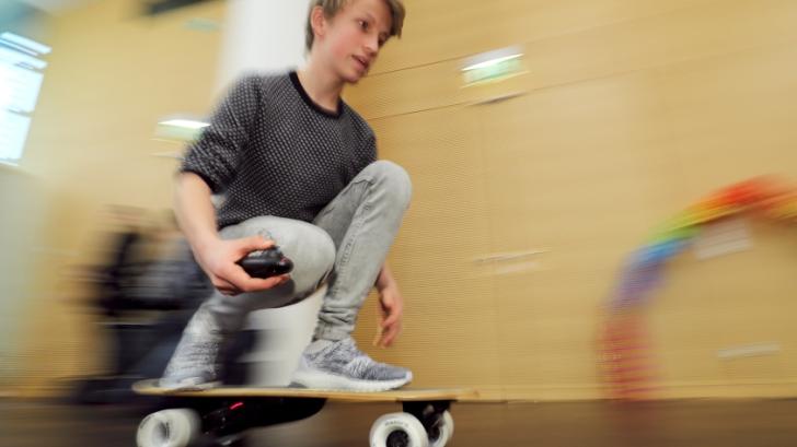 Das Skateboard gibt es jetzt auch elektrisch. 