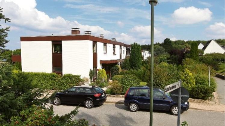 Reihenhäuser im Bauhausstil und Einfamilienhäuser sind typisch "Am Fördewald". Foto: staudt