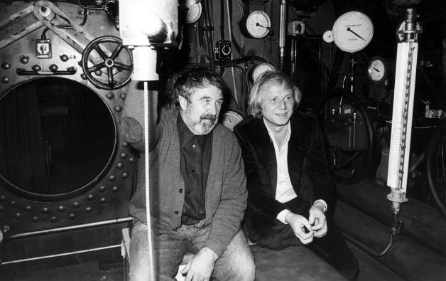 Autor Buchheim und Regisseur Wolfgang Petersen im original nachgebauten U-Boot. 