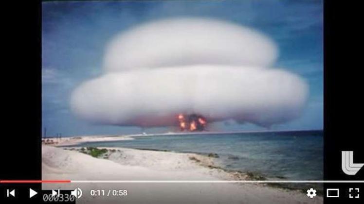 Feuer, Rauch, Druckwelle: Die nun veröffentlichten Filmaufnahmen zeigen die unberechenbare Zerstörungskraft von Atombomben.