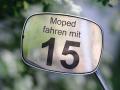 Nach dem Willen von CDU und SPD soll Mopedfahren auch in MV künftig schon mit 15 Jahren möglich werden.  