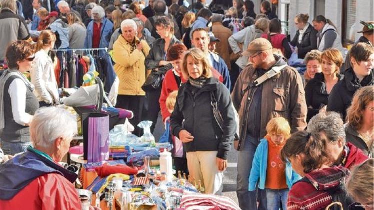 Zum 33. Mal Flohmarktfest in der Stadt  SHZ