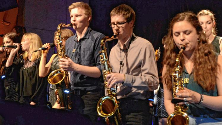 Sie spielten vor ausverkauftem  Haus: Die Musiker der Comboband der Bismarckschule.  