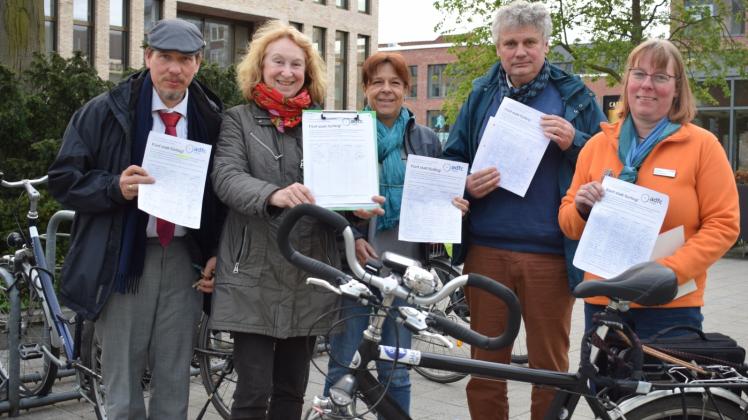 Sie kämpfen für bessere Verkehrsbedingungen für Radfahrer: Die Mitglieder des ADFC Pinneberg.  