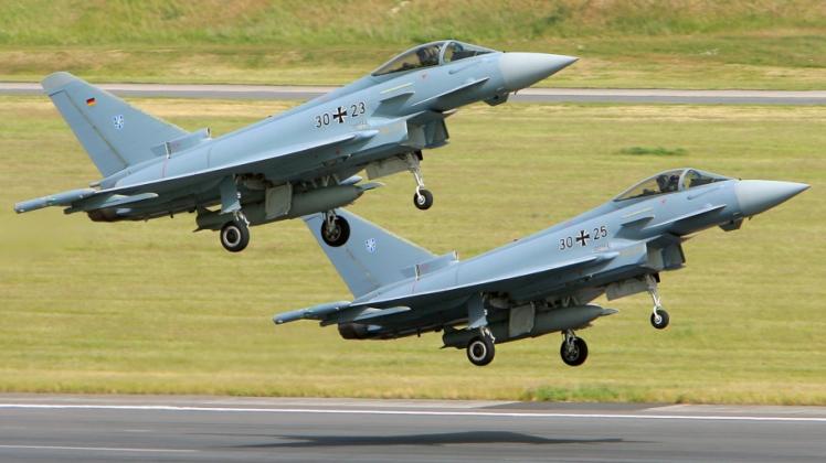 In Laage starten zwei „Eurofighter“. 